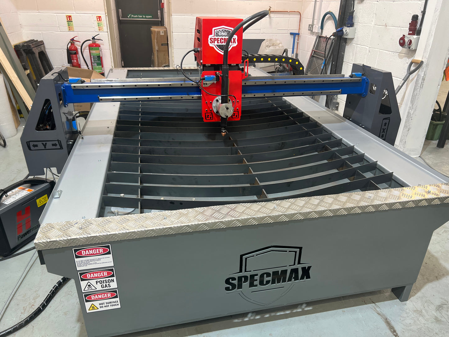 BRAND NEW CNC Plasma Cutting Table1250/2500mm Water Tray Dynamic