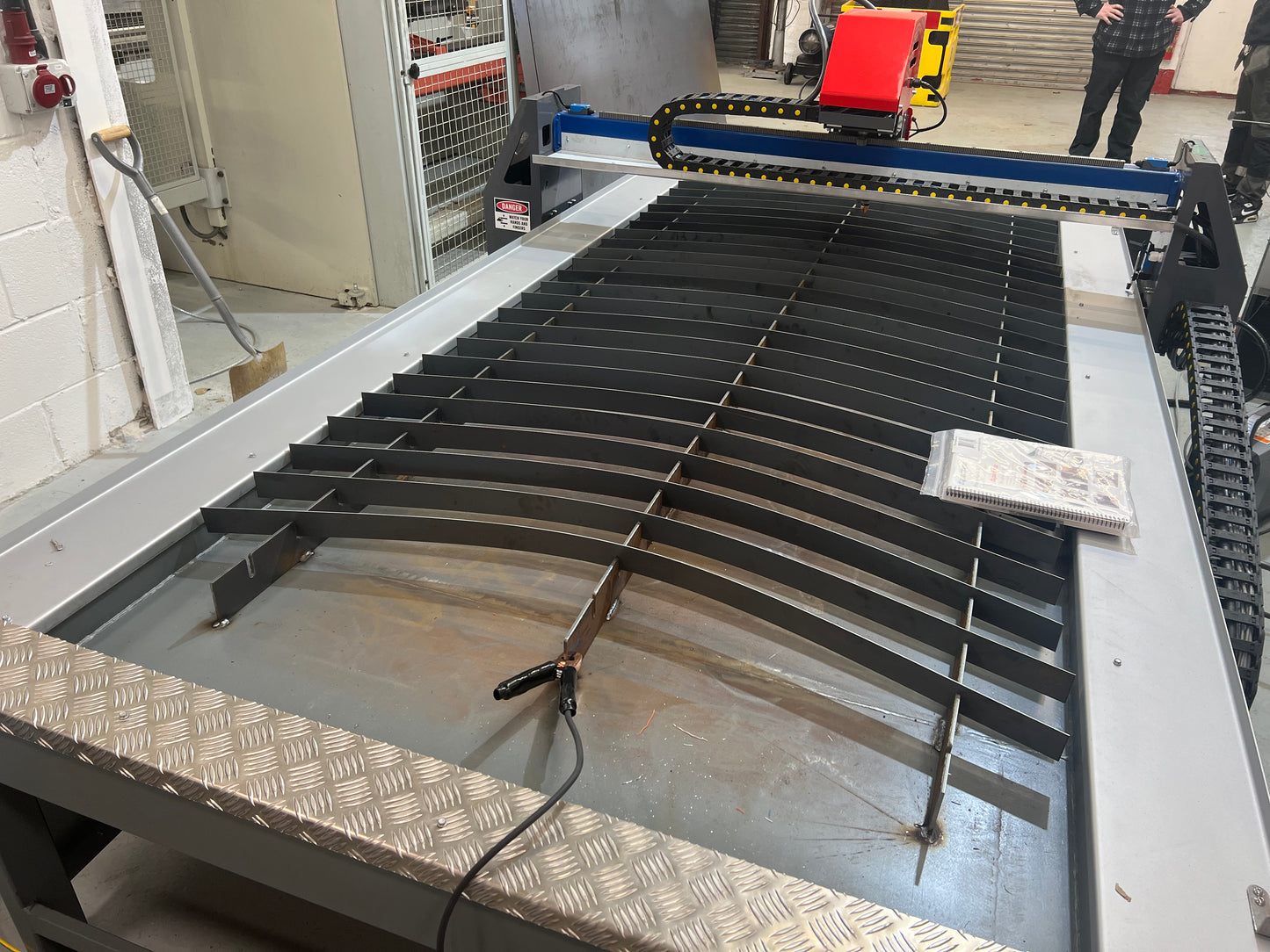 BRAND NEW CNC Plasma Cutting Table1250/2500mm Water Tray Dynamic