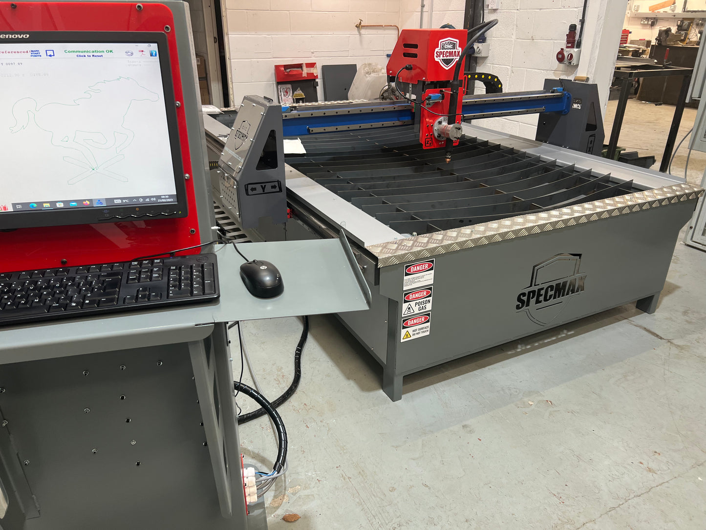 BRAND NEW CNC Plasma Cutting Table1250/2500mm Water Tray Dynamic